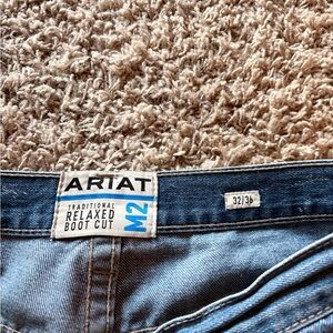 Ariat Men's Traditional Relaxed Boot Cut Jeans - Dark Blue size 32/36